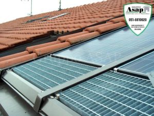 Rifacimento tetto in laterizio e installazione impianto fotovoltaico.
